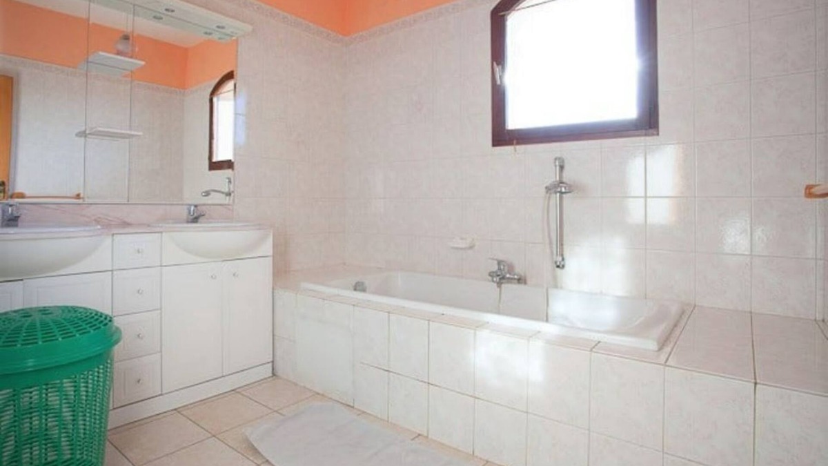Sartene Villa | Grande Villa Tizzano 200 M DE LA Plage 18 Pers