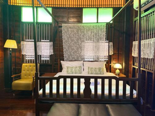 Prachuap Khiri Khan House | Grandma House Prachuap Khiri Khan