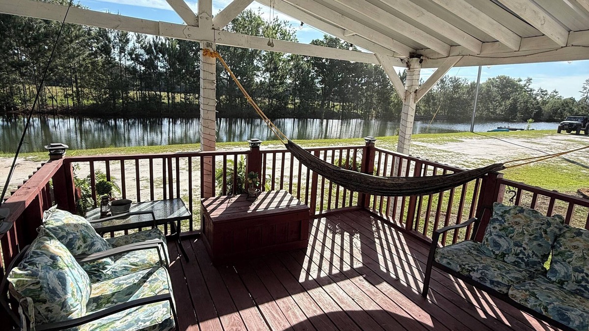 Jesup Cottage | Grandma house