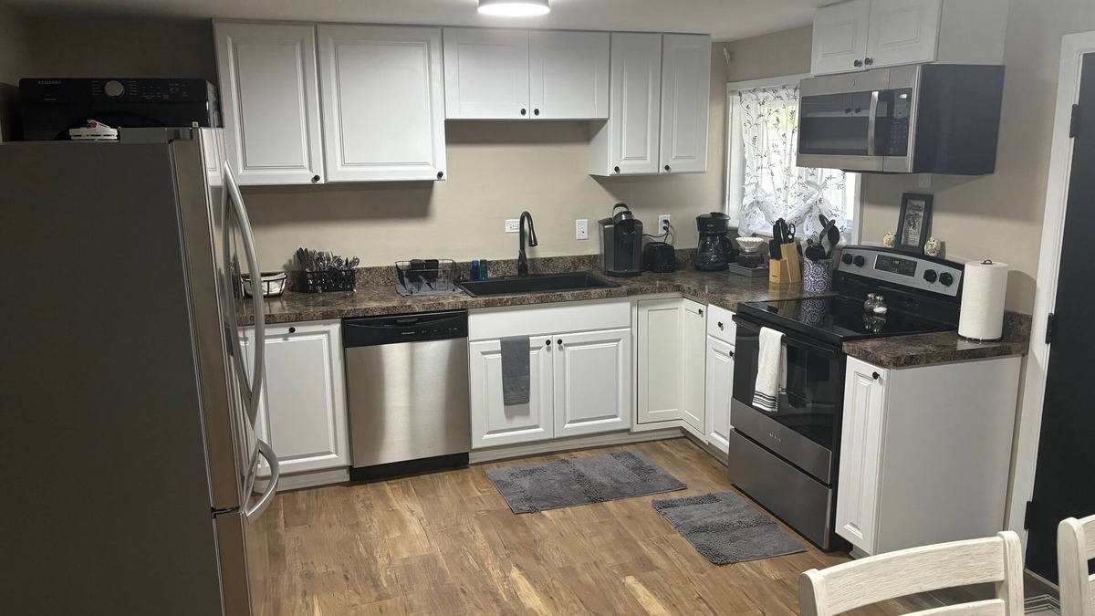 Kettering House | Grandma & Papaw's Family Heid-A-Way/Kettering 4 Beds