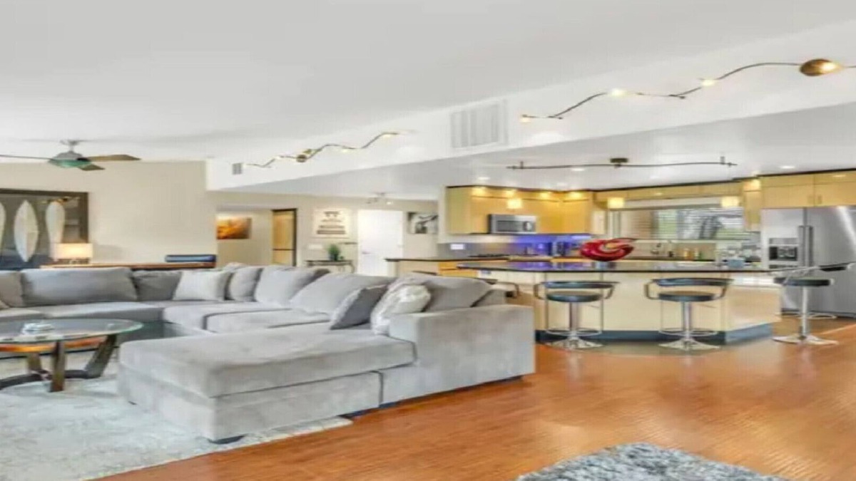 Granite Bay House | Granite Bay Getaway - Relaxing oasis with Jacuzzi.