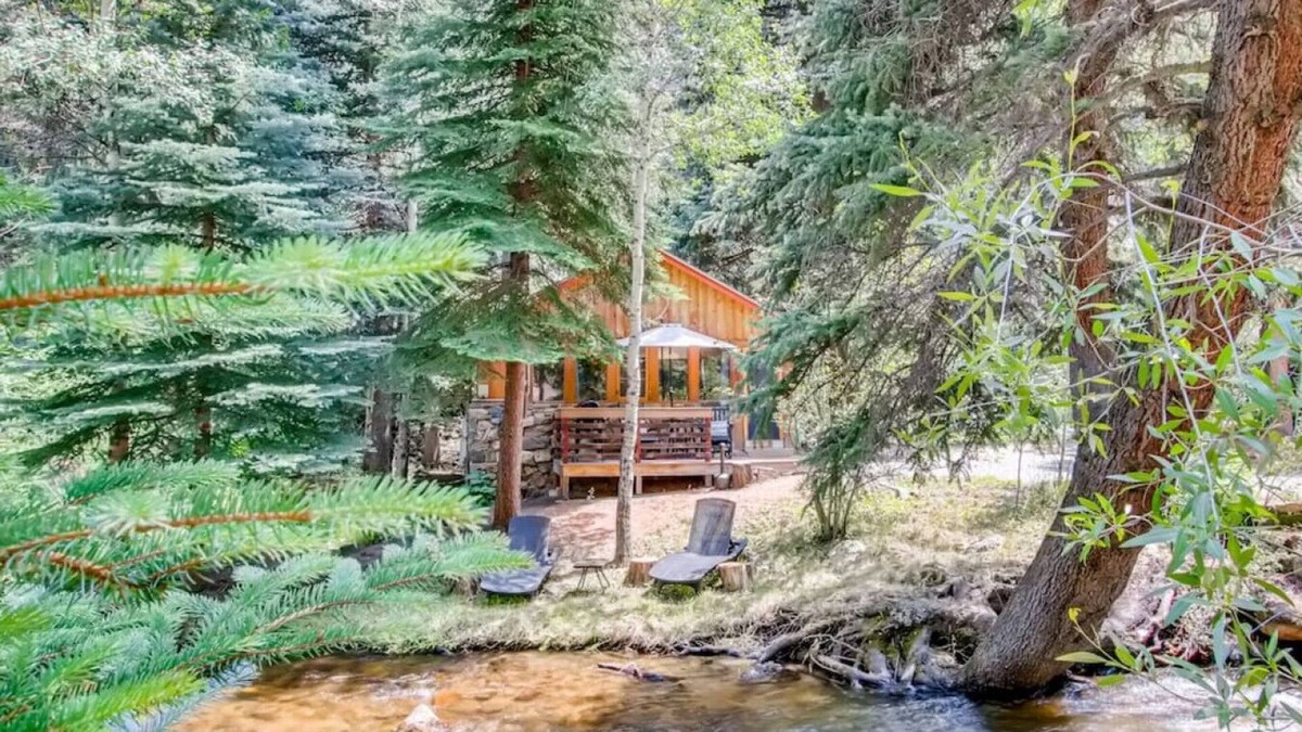 Idaho Springs Cabin | Granite · Epiphany Pines WATERFRONT work & play cabin