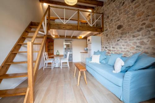 La Cavada House | Granja Sierra Hermosa