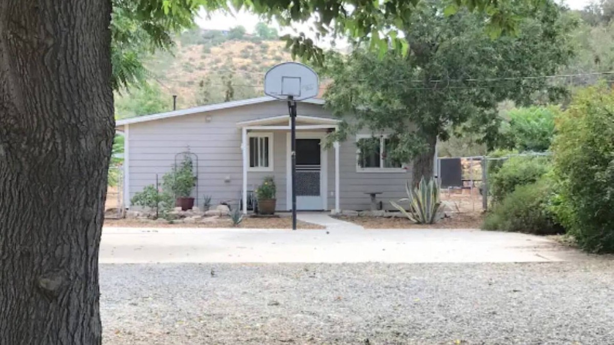 Acton Cottage | Granny's House