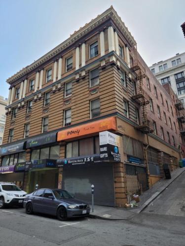 Chinatown Hotel | Grant N Pine