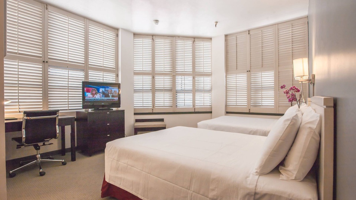 Chinatown Hotel | Grant Plaza Hotel