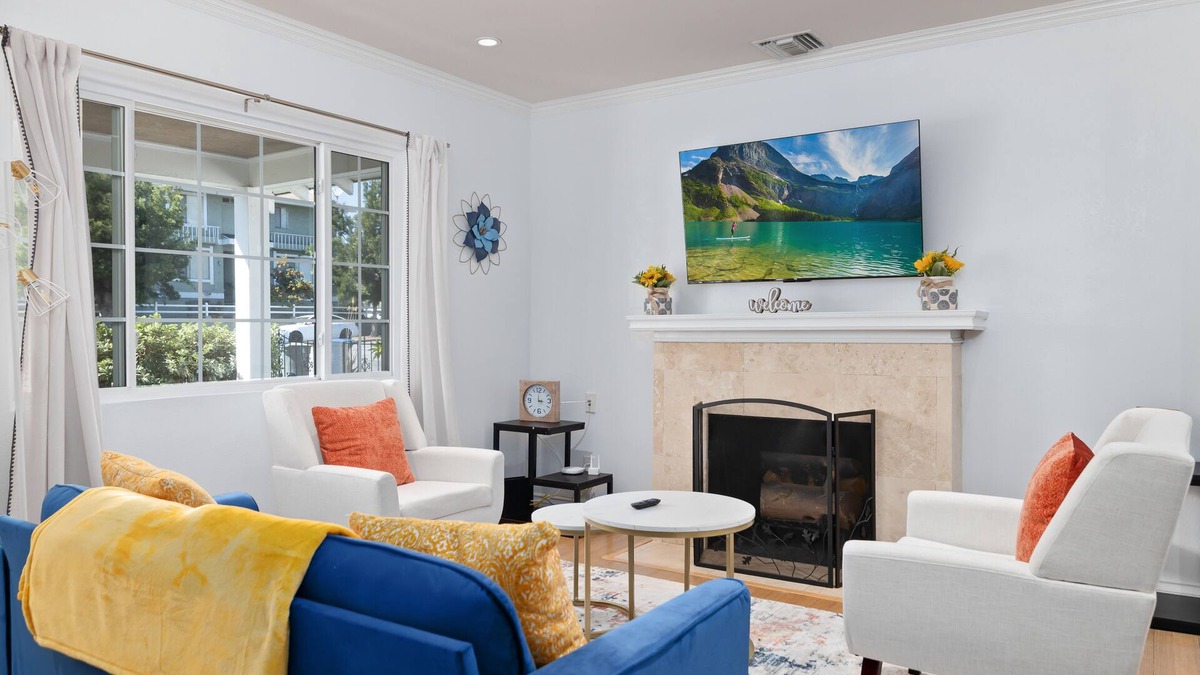 Mid Central House | ★GRATYFYING ABODE 3B2B WITH QUEEN BEDS★