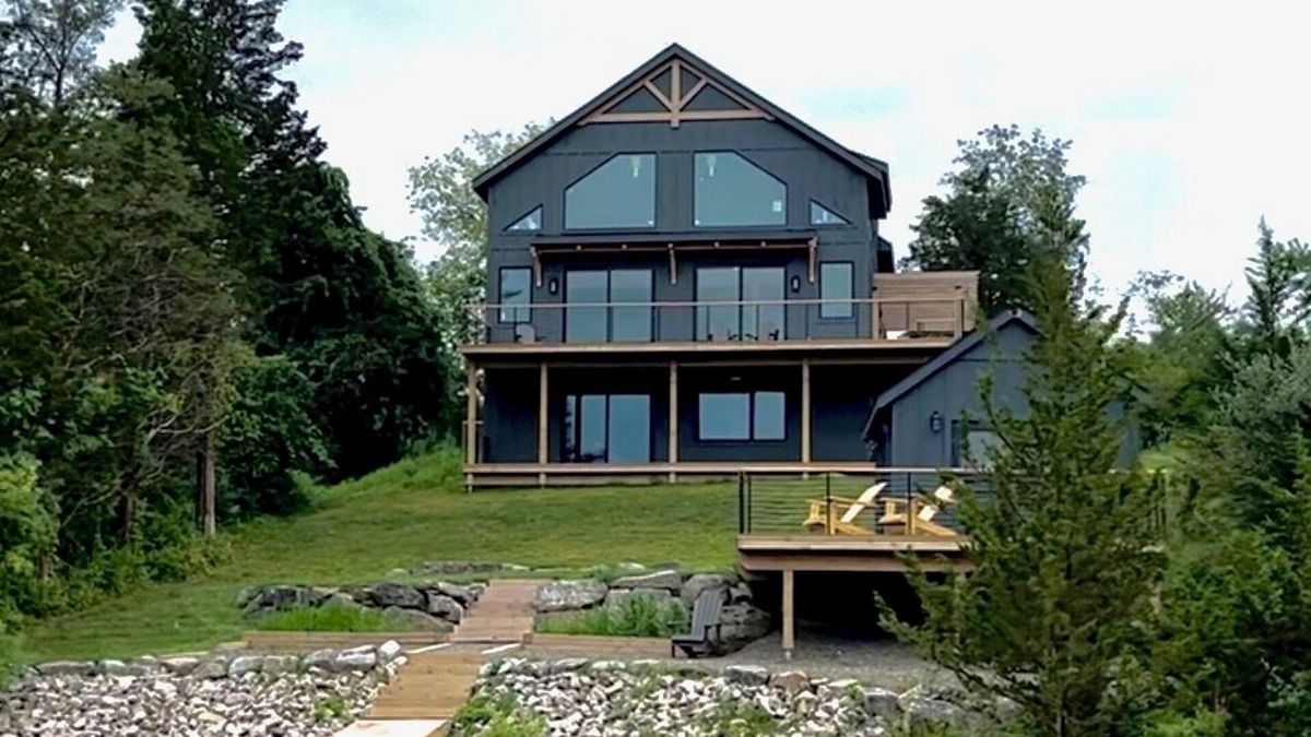 Athens Ski Chalet | Gray Owl Lodge: A Brand New Lakefront Retreat in the Catskills, 15mins to Hudson