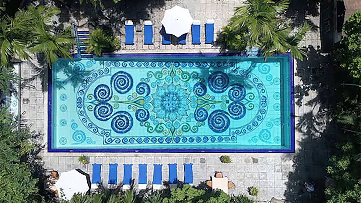 Downtown Nassau Resort | Graycliff Hotel And Restaurant
