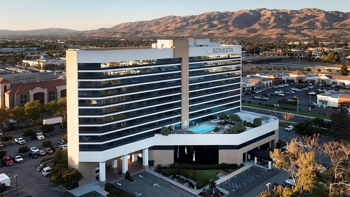 Milpitas Hotel | Great Deal! 4 Relaxing Suites Near Winchester Mystery House, Pets are Allowed