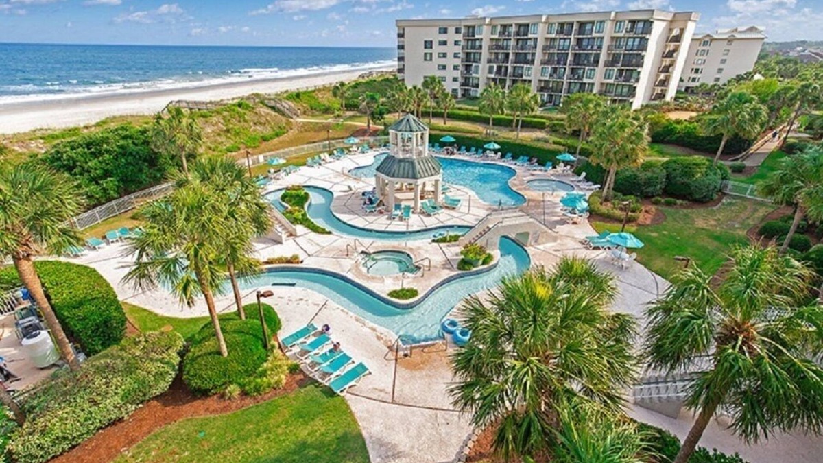 Litchfield by the Sea Condo | Great Fall Getaway!