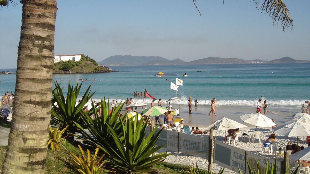 Cabo Frio Apartment | Great furnished apartment, Passagem neighborhood, next to Praia do Forte, Cabo Frio.