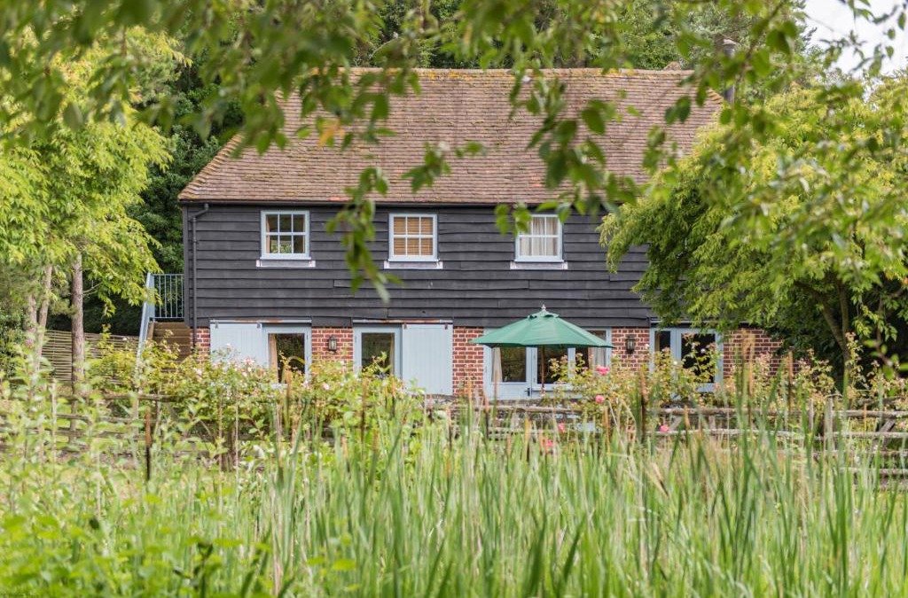 Sittingbourne House | Great Higham Oast and Cottages by Bloom Stays