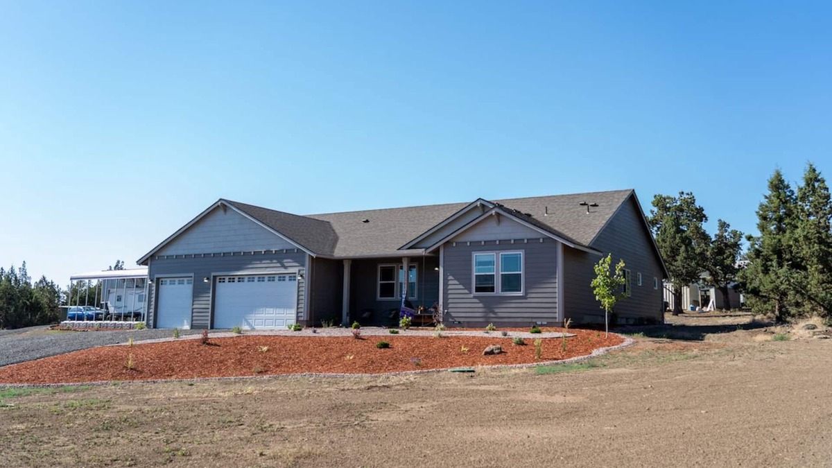 Bend House | Great location between Bend and Redmond