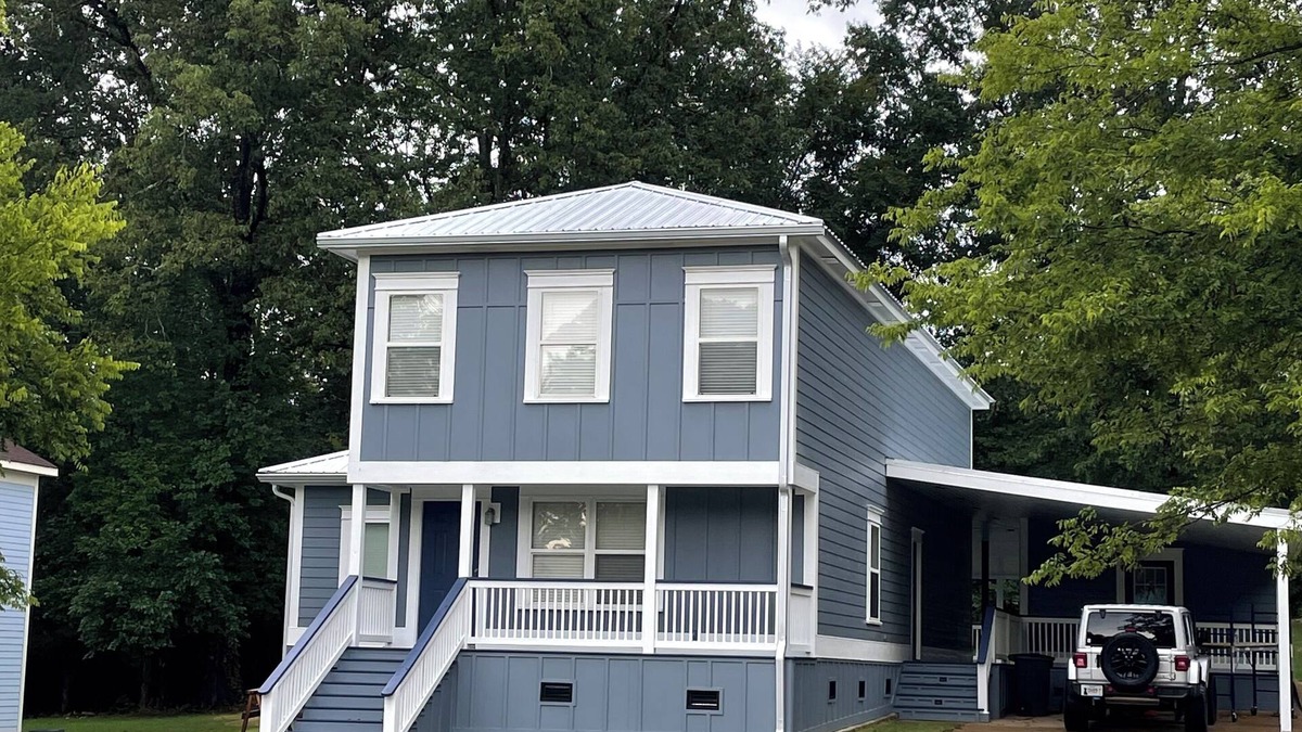 Starkville House | Great location, home away from home!