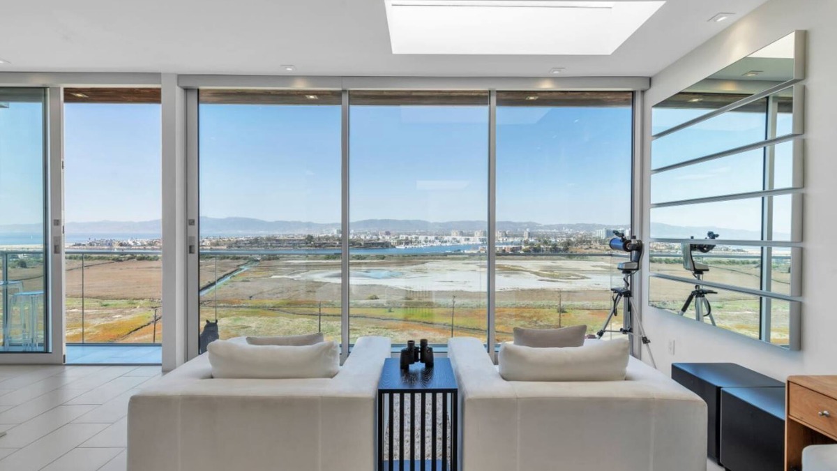 Playa Del Rey House | Great modern house with amazing views close to the beach
