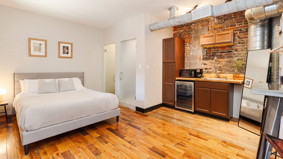 Pendleton Apartment | Great Parkside Microapartment ♥ Location AND Price