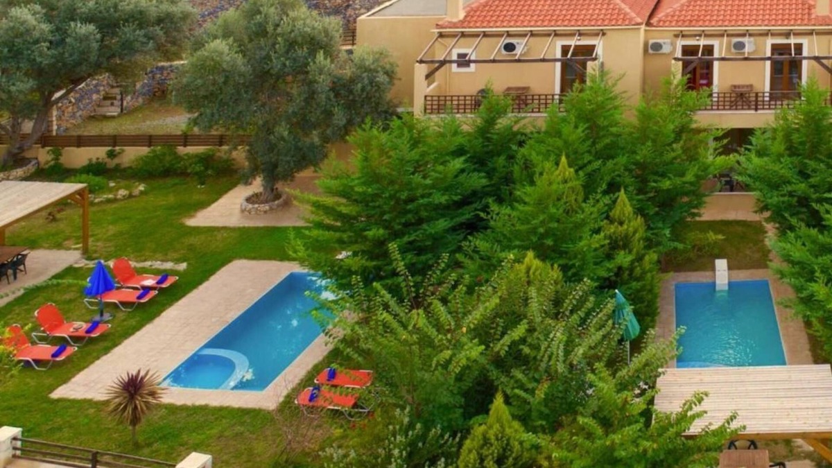 Geropotamos Villa | Great place for large groups and families
