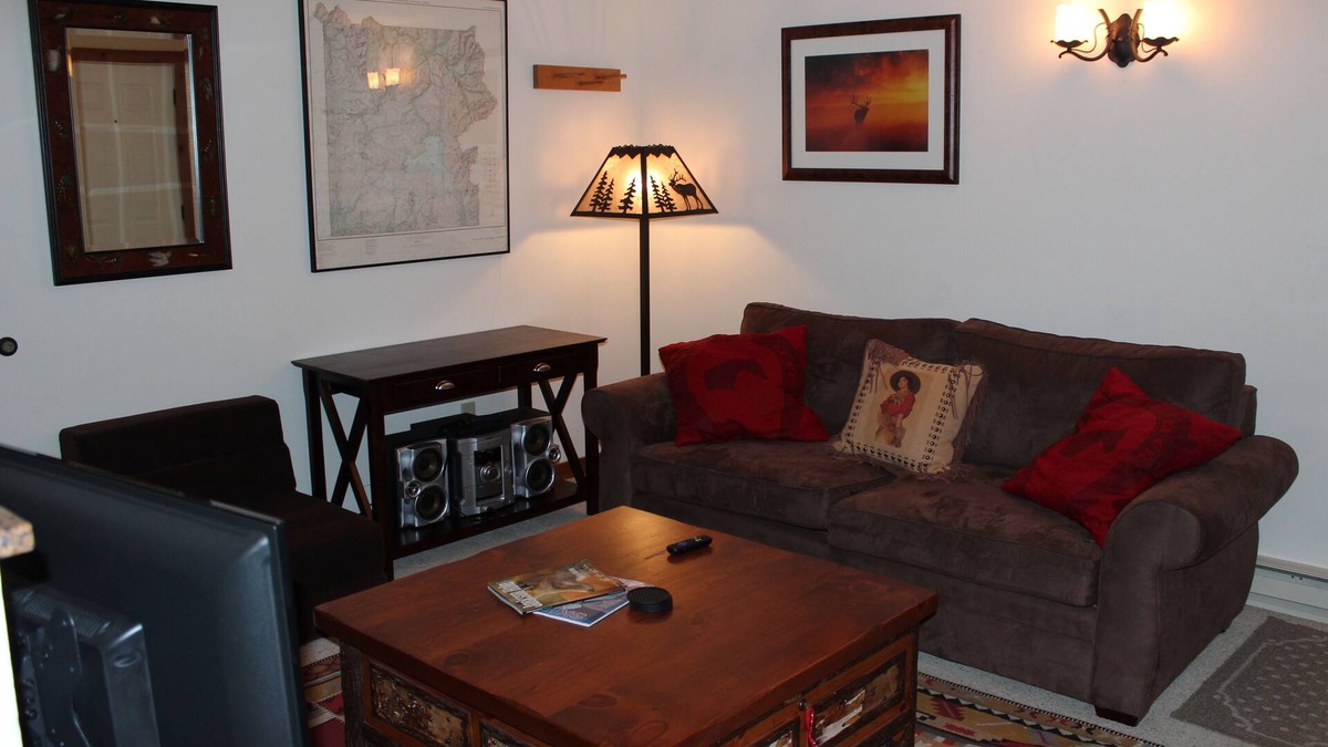 The Ponds Condo | Great quiet "home base" on the west side of the Tetons