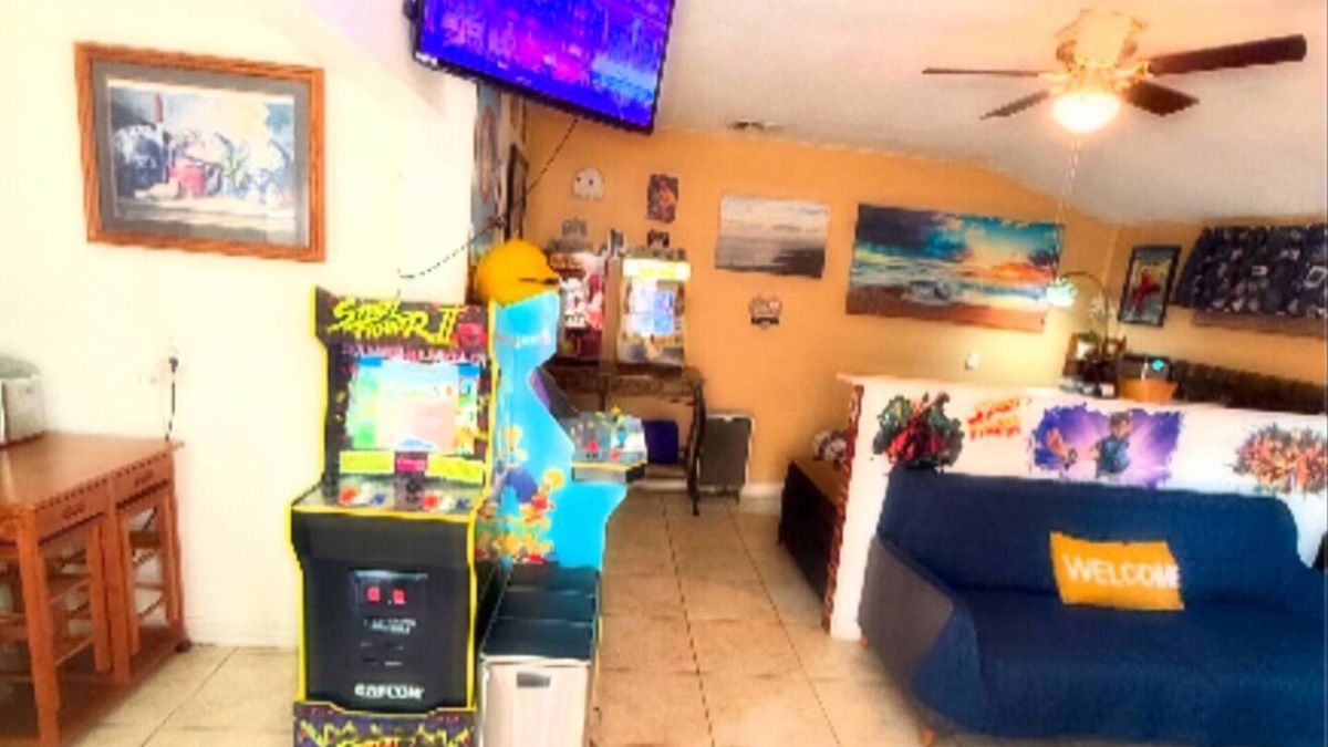 Walnut Valley Apartment | Great stay with games 35 min from Disneyland,universal studios,knotts berry farm