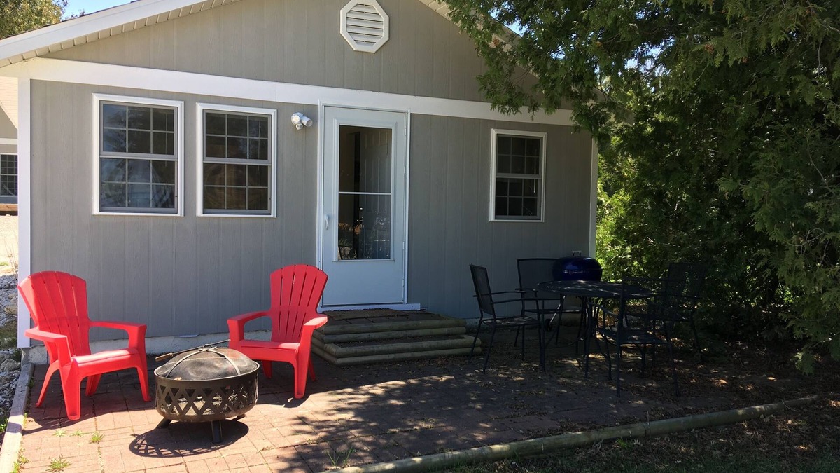 Gills Rock Cottage | Great water view in peaceful Northern Door