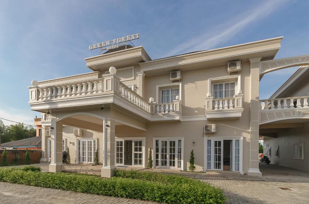 Tebing Tinggi House | Green Forest Hotel