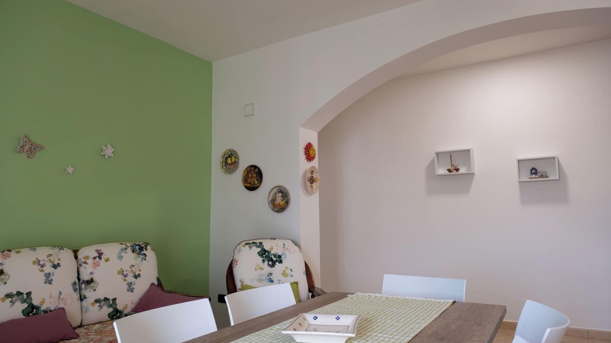 Margherita di Savoia Apartment | Green House, your oasis of relaxation just 100 meters from the beach!