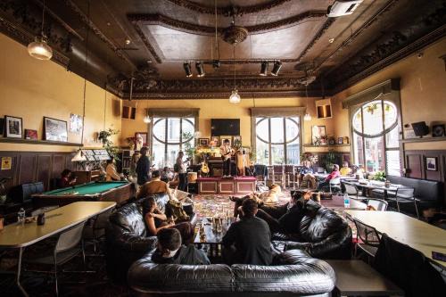 Telegraph Hill Hostel | Green Tortoise Hostel