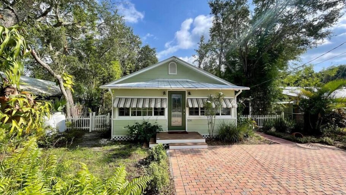 Stuart House | Green Turtle A - Stuart - House