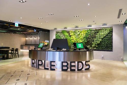 Songshan Hotel | Green World Triple Beds
