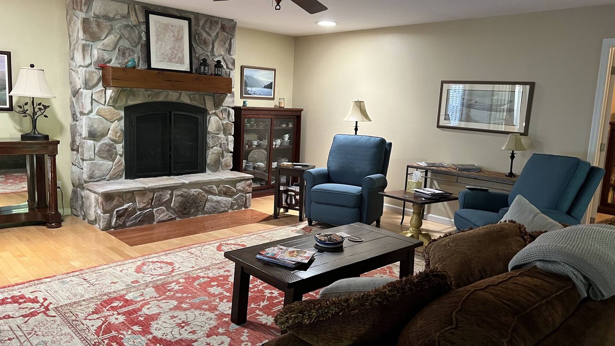 Lewisburg Cottage | Greenbrier River Trail