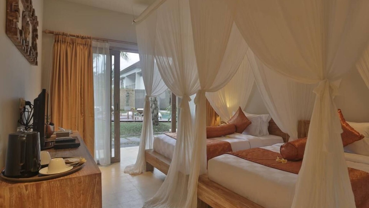 Lodtunduh Villa | Greenery 3 Bedroom + Breakfast with Private Pool Villa