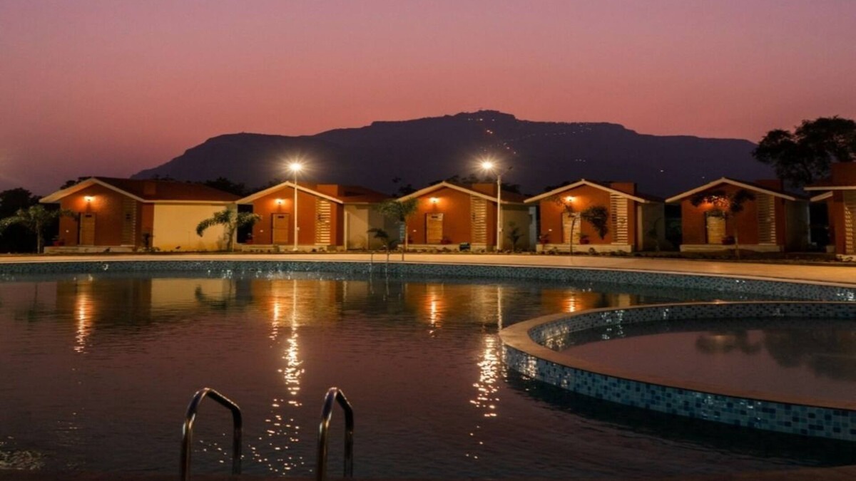 Halol Hotel | Greenland Resort