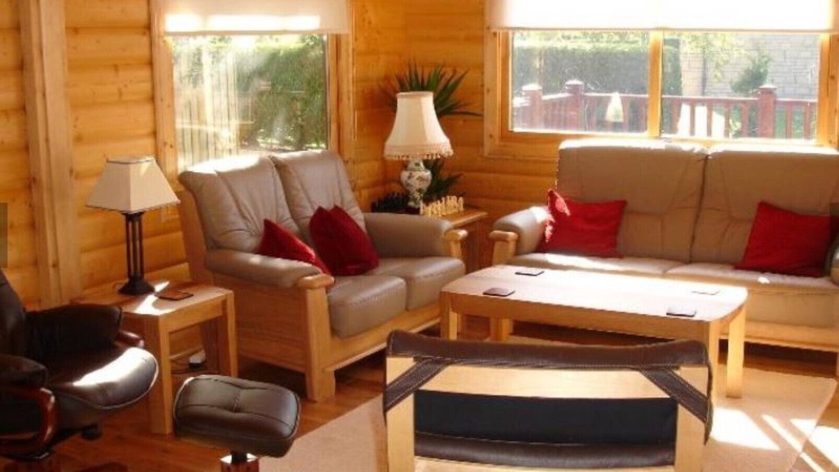 Cupar Cabin | GreenMyre Lodges - The Nordic, Sleeps 6
