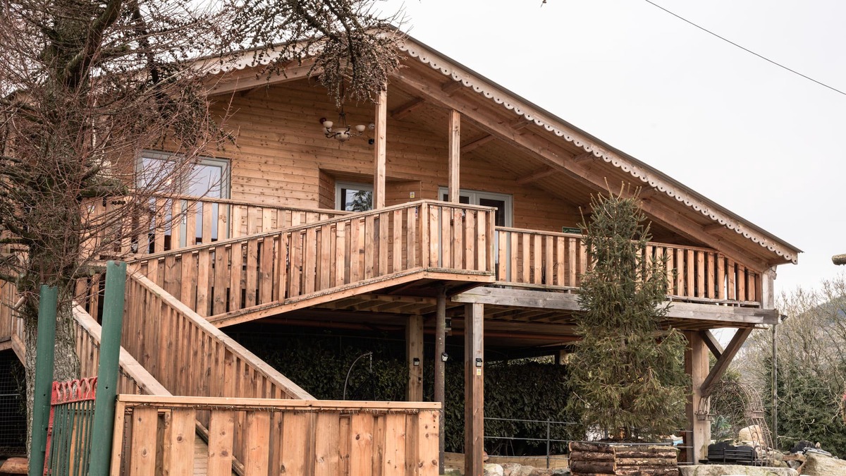 Mullaghbawn Cabin | Greenvale Cabins