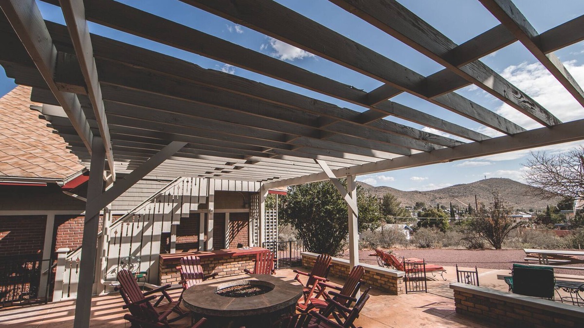 Bisbee House | Greenway Manor
