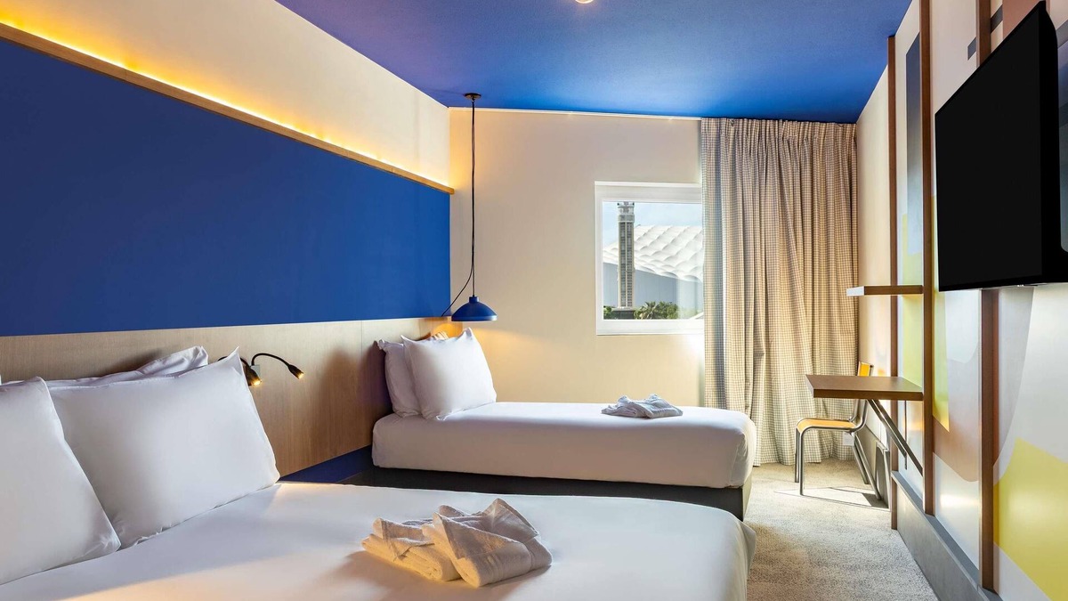 Le Rouet Hotel | greet hotel Marseille Parc Chanot Velodrome