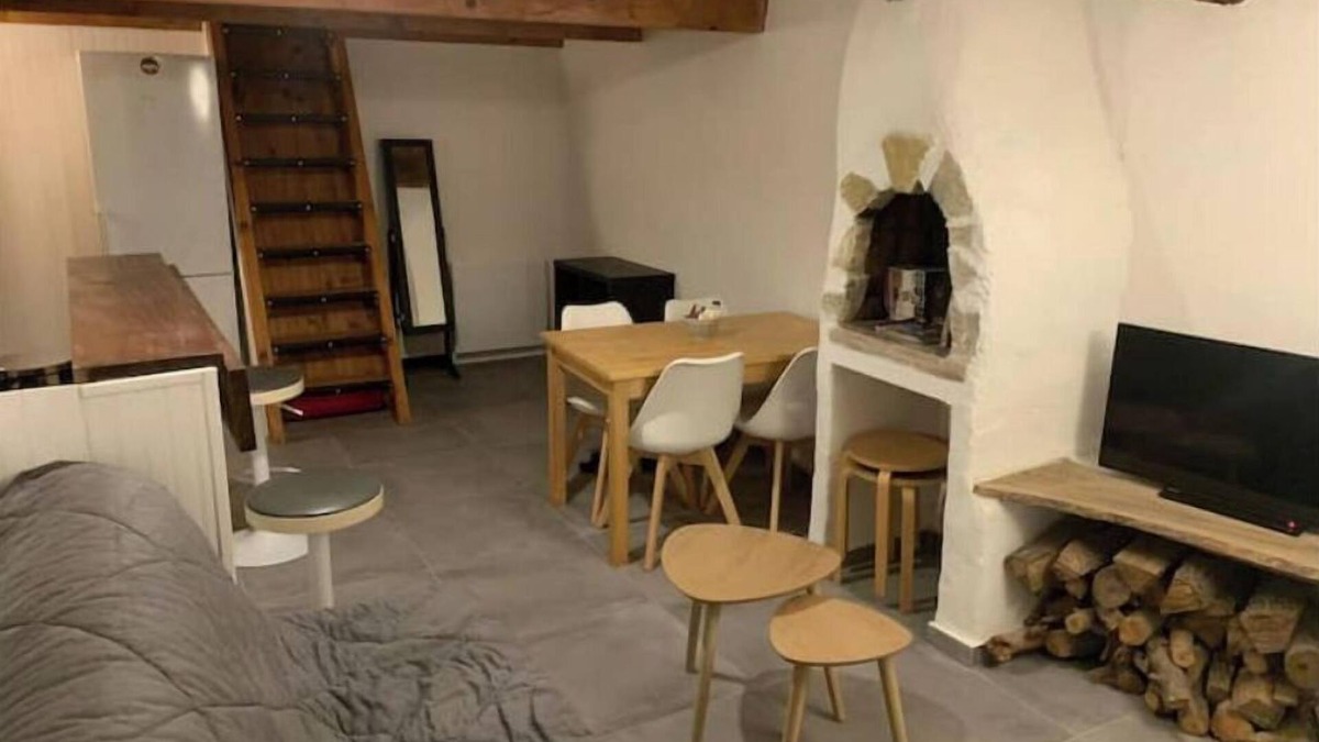 Greolieres Apartment | Greolières village: Superb duplex with mountain view.