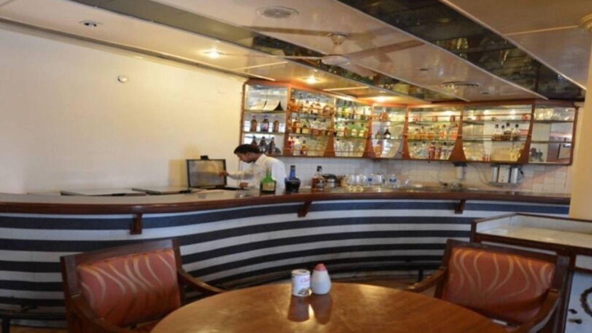 Jagadhri Hotel | Grey Pelican Tourist Resort