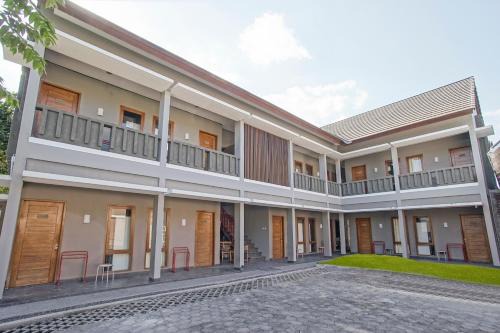 Sinduharjo Hotel | Griya Damai Syariah Yogyakarta Mitra RedDoorz