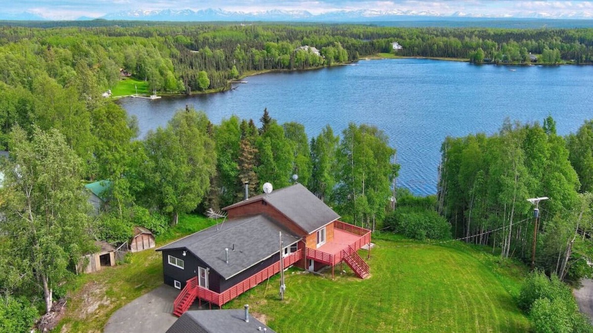 Ridgeway Cabin | Grizzly Lodge at the Lake | Close to Kenai River