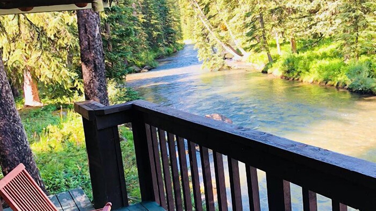 Silver Gate Cabin | Grizzly Lodge
