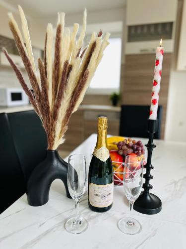 Merzig House | Große 2 Ferienwohnung Gästehaus NEUBAU Merzig 100 m2