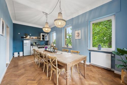 Bad Kreuznach Apartment | Große Altbau Wohnung I 3 Schlafzimmer I 2 Terrassen I Zentral I 8 Personen