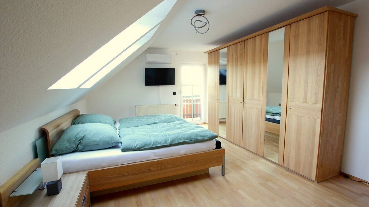 Selbitz Apartment | Große Ferienwohnung mit 3 Schlafzimmern