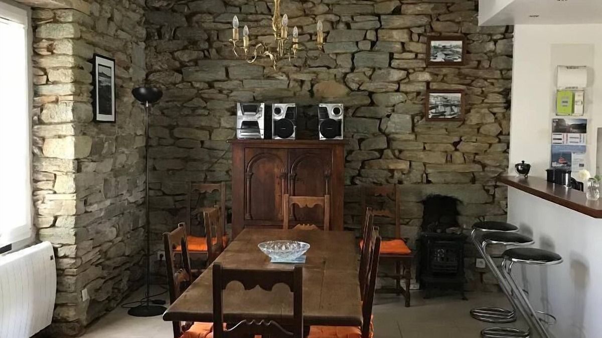 Groix House | Groix: Authentic fisherman's house close to any convenience