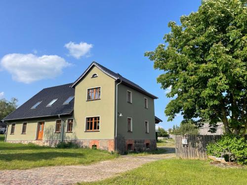 Penkun Apartment | Grosszügige Wohnung im Hause des Jungbauern