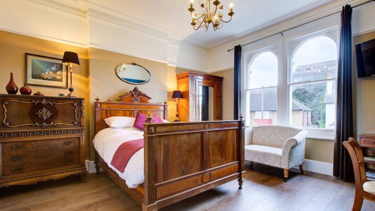 Wallington North Apartment | Grosvenor Road's Normanhurst