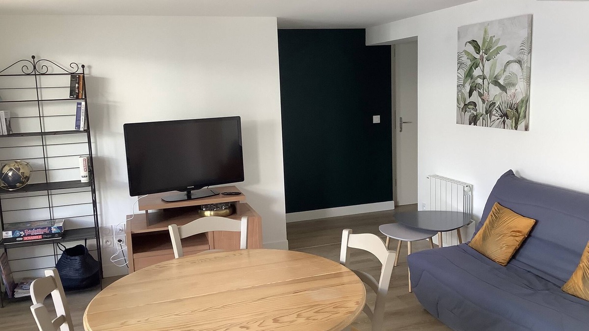 LHoumeau Apartment | Ground floor apartment with terrace - 4 people La Rochelle - commune de L'Houmeau