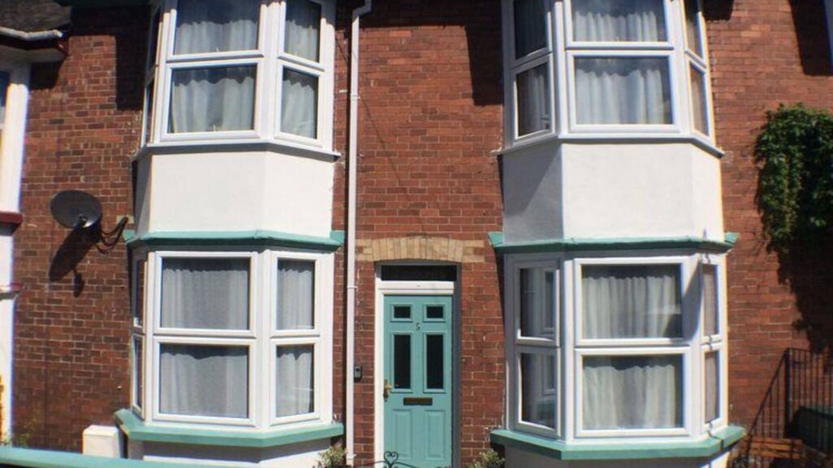 Totnes Apartment | Ground floor apartment in the centre of the historic market town of Totnes